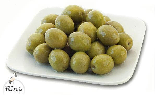 Green olives with bone