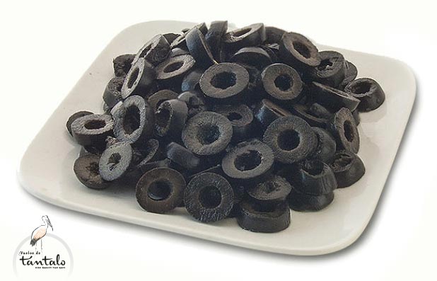 Laminated black olives